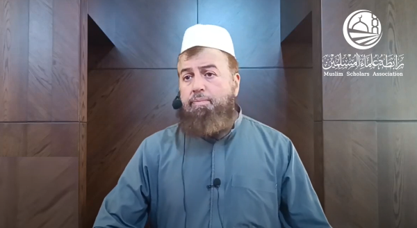 بين الدنيا والآخرة