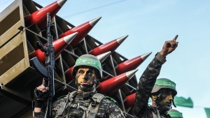 الرد على شبهة عدم جواز المقاومة مع ضعف القدرة