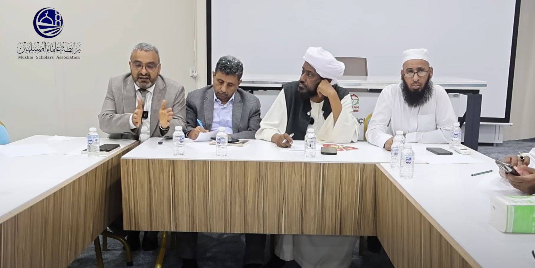 ندوة بعنوان :الحركة الحوثية في اليمن … النشأة والفكر والممارسة